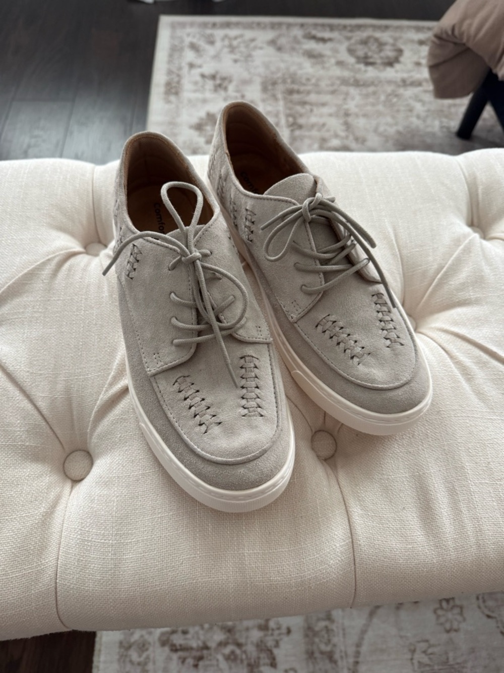 NEW Comfortiva Womenâs Grey Leather Lace-Up Slip-On Loafers Sizeâ 9.5